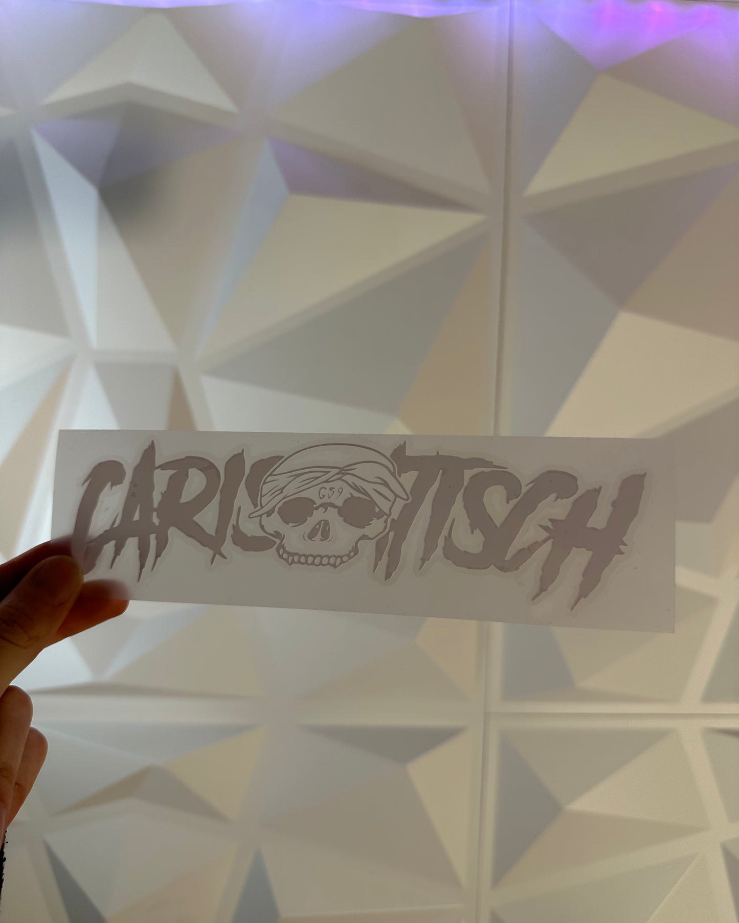 59 Carismatisch Sticker